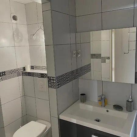 Appartement 5Min To Disneyland, Parking Prive Magny-le-Hongre Exterior photo